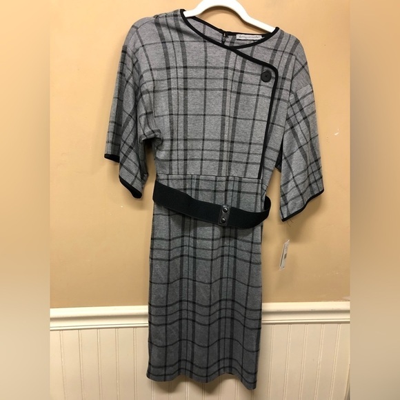 Danny and Nicole Gray Black Plaid Belted Dress Size 4 NWT - Picture 1 of 5